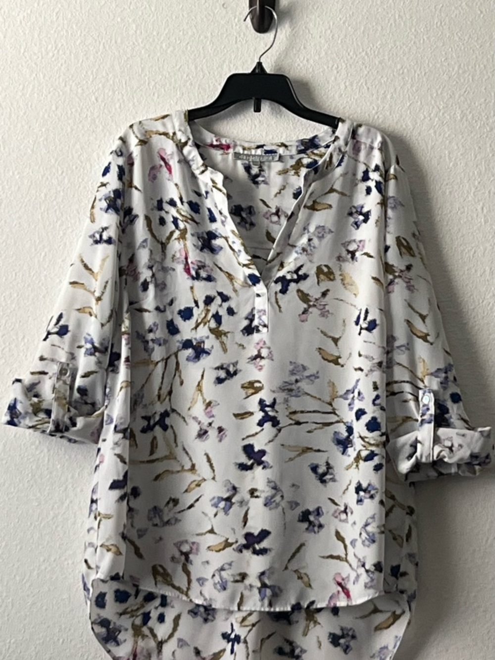 Daniel Rainn Cream Floral Split-Neck Blouse with Blue and Yellow Flowers, Size L